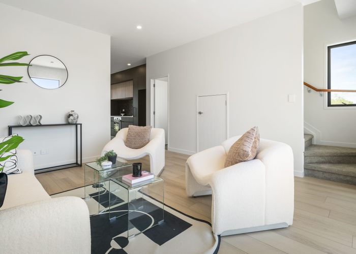  at 9&11 Seaview Road, Glenfield, North Shore City, Auckland