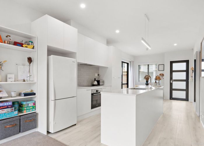  at 11 Tamora Lane, Avondale, Auckland