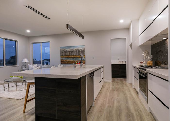  at 6 Colonial Drive, Silverdale, Silverdale