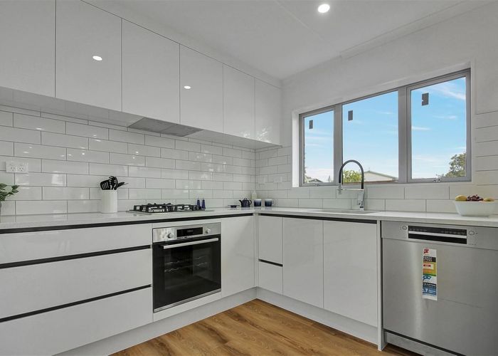  at 24C Staverton Crescent, Māngere, Auckland