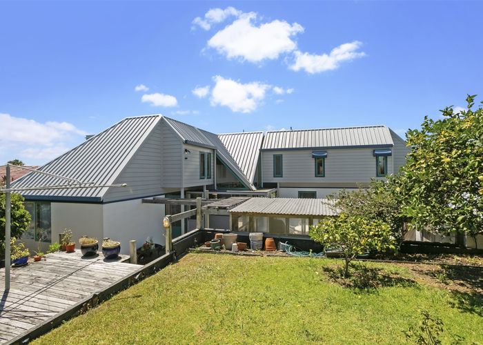  at 6 Stevenson Way, Cockle Bay, Auckland