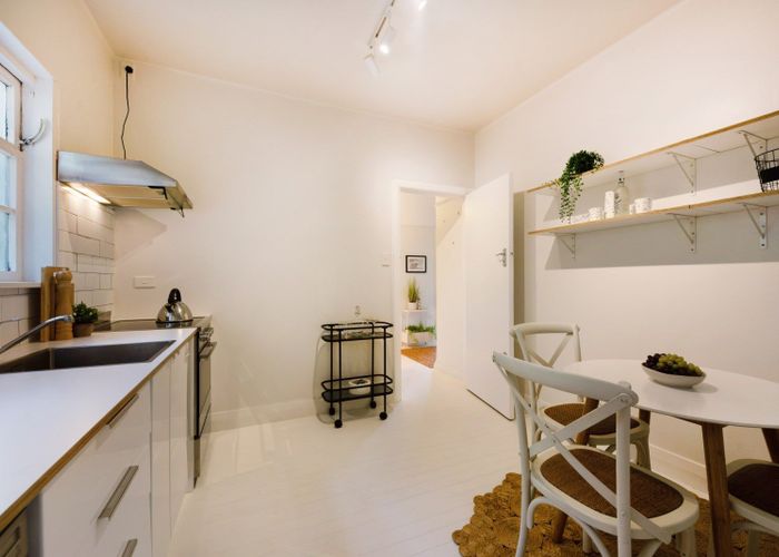  at 8/28 Clifton Terrace, Kelburn, Wellington
