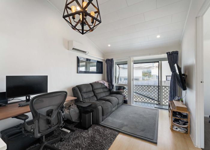  at 68 Commodore Drive, Lynfield, Auckland City, Auckland