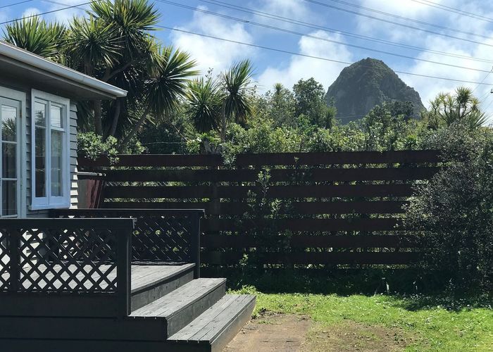  at 39 Paritutu Road, Spotswood, New Plymouth, Taranaki
