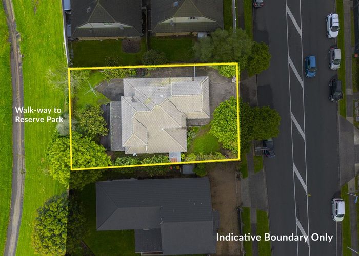  at 198 Botany Road, Botany Downs, Manukau City, Auckland