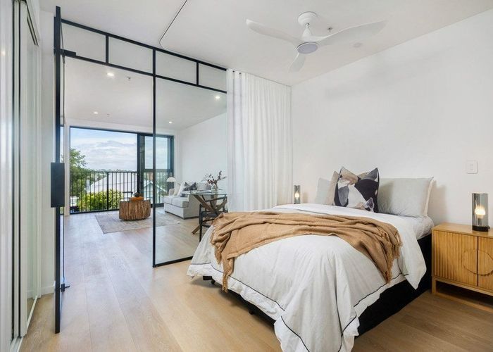  at 204/2 Finch Street, Morningside, Auckland