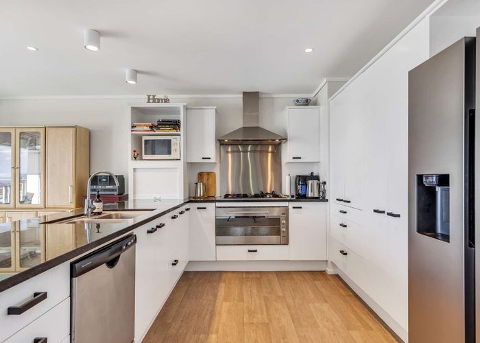  at 1201/72 Devonport Road, City Centre, Tauranga, Bay Of Plenty