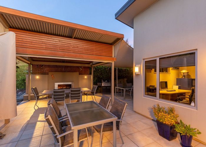  at 6 Arthur Vista, Atawhai, Nelson, Nelson / Tasman