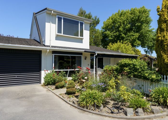  at 1/208 Memorial Avenue, Burnside, Christchurch