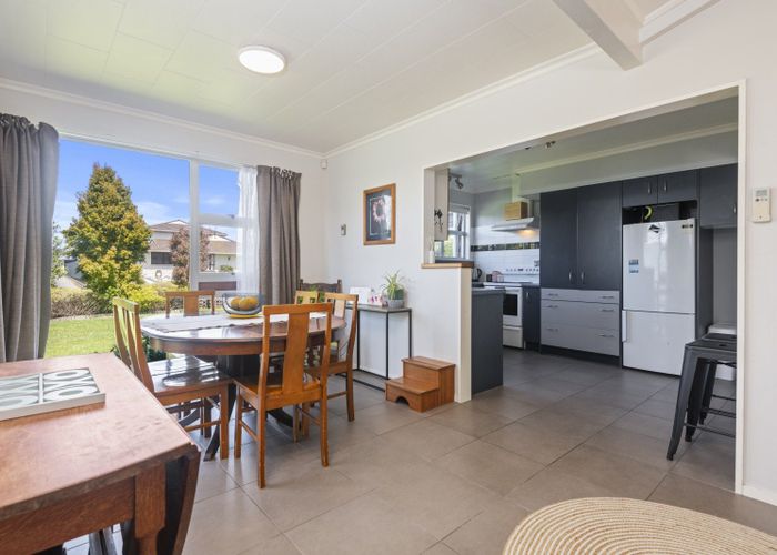  at 31 Somerset Crescent, Highbury, Palmerston North