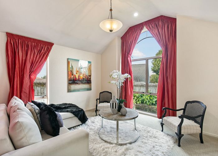  at 15 Braystones Place, Northpark, Auckland