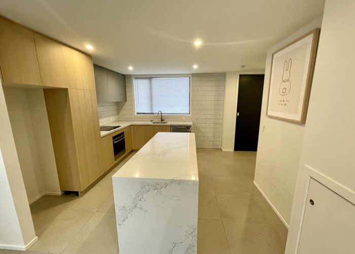  at 15D Cuba Street, Petone, Lower Hutt