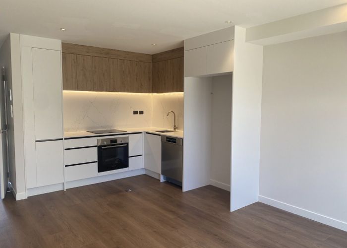  at 7/60 Yeovil Road, Te Atatu Peninsula, Auckland