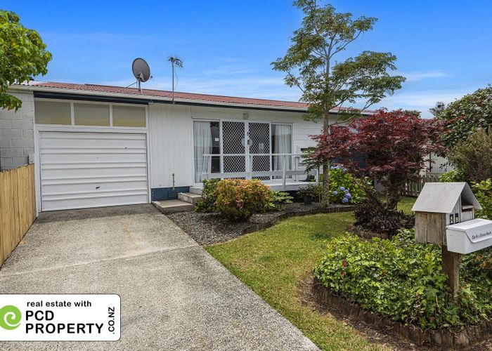 For sale Flat 2/1 Lockesley Place, Onerahi, Whangarei, Northland