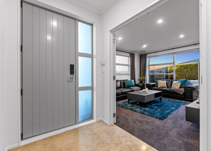 at 15 Symes Drive, Red Beach, Red Beach