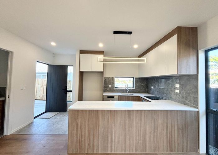  at 12A McQuarrie Avenue, Wattle Downs, Manukau City, Auckland