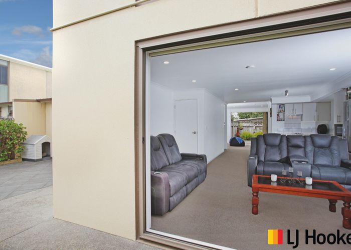  at 12 Merlot Lane, Pukekohe, Pukekohe