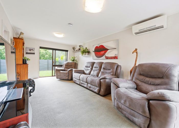  at 5 Balmer Lane, Mount Eden, Auckland