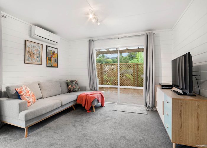  at 1/14 Sispara Place, Beach Haven, Auckland