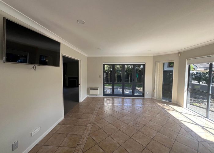  at 8 Goodland Street, Royal Oak, Auckland City, Auckland