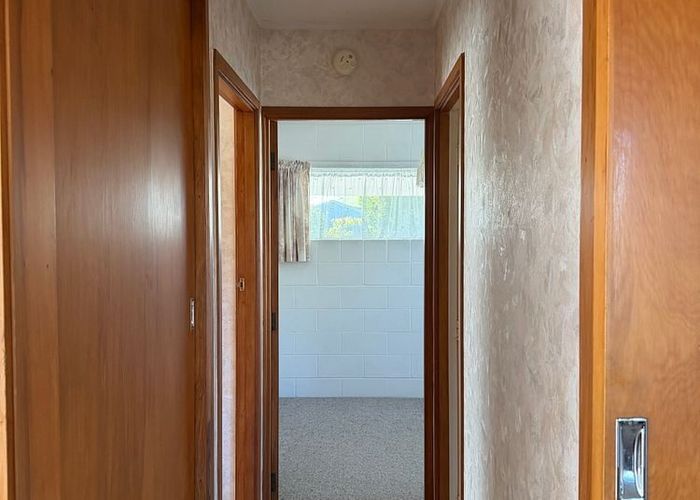  at 16B Seaforth Avenue, Mangere Bridge, Manukau City, Auckland