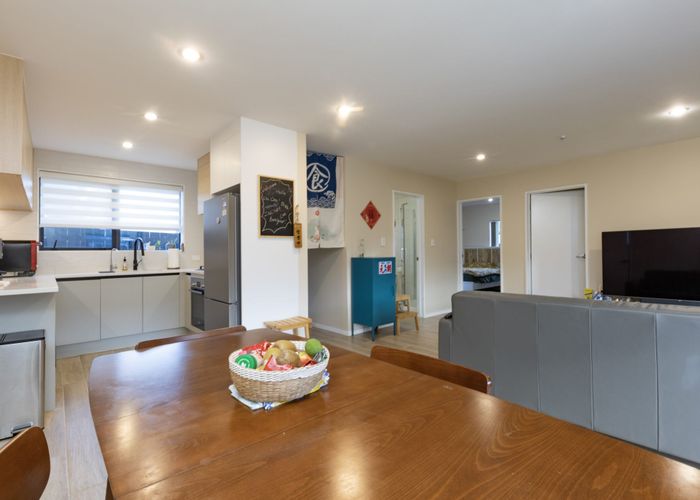  at 19A Preston Avenue, Henderson, Auckland