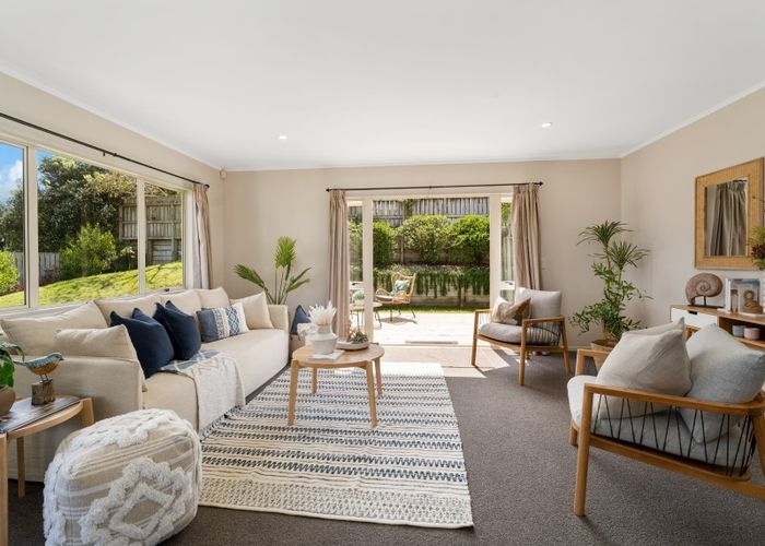  at 43 Weggery Drive, Waikanae Beach, Waikanae