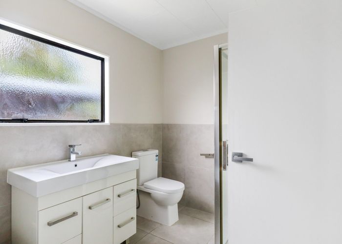  at 7B Justamere Place, Weymouth, Manukau City, Auckland