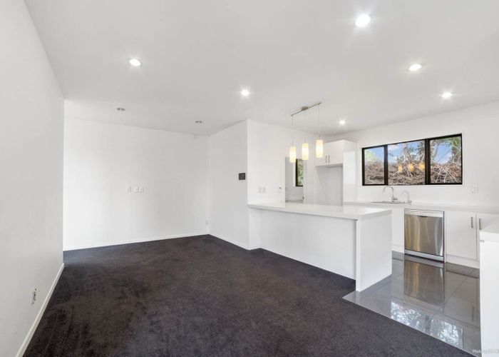  at 42a Seaview Road, Glenfield, North Shore City, Auckland