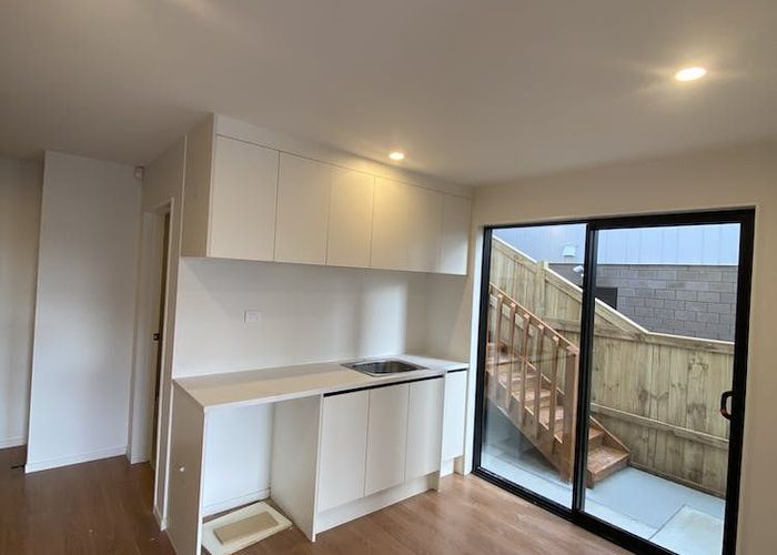  at 10 Alluvial Street, Flat Bush, Auckland