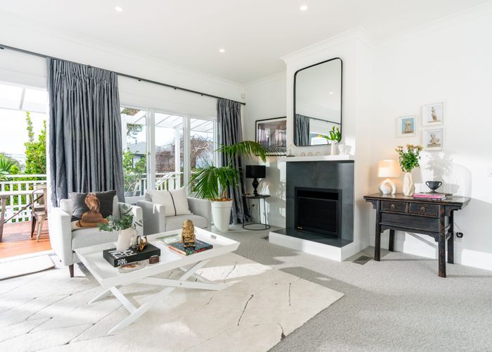  at 15 Wesley Road, Kelburn, Wellington