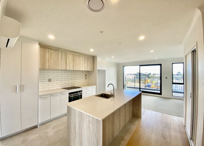  at 3/1 Aperira Lane, Wiri, Manukau City, Auckland