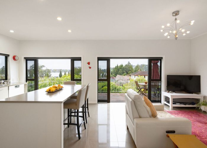  at 150 Lake Crescent, Hamilton Lake, Hamilton, Waikato