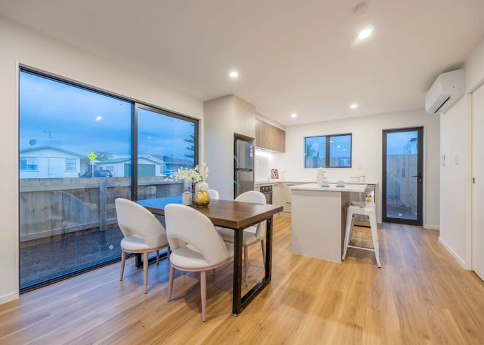  at 8B Jupiter Street, Rosehill, Papakura