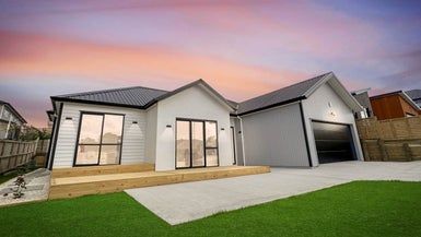  at 7 Kauri Gum Rise, Swanson, Auckland