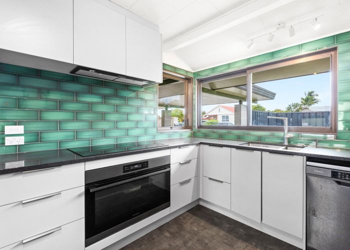  at 219 Guppy Road, Taradale, Napier