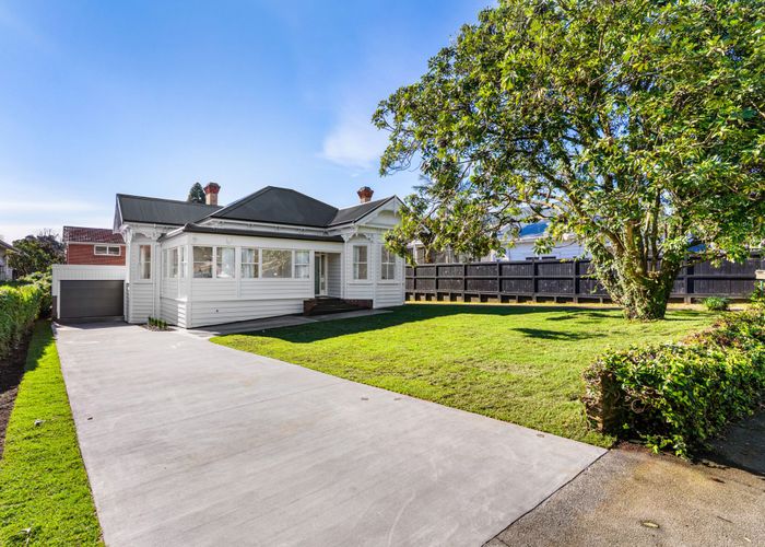  at 4 Ngaroma Road, Epsom, Auckland City, Auckland