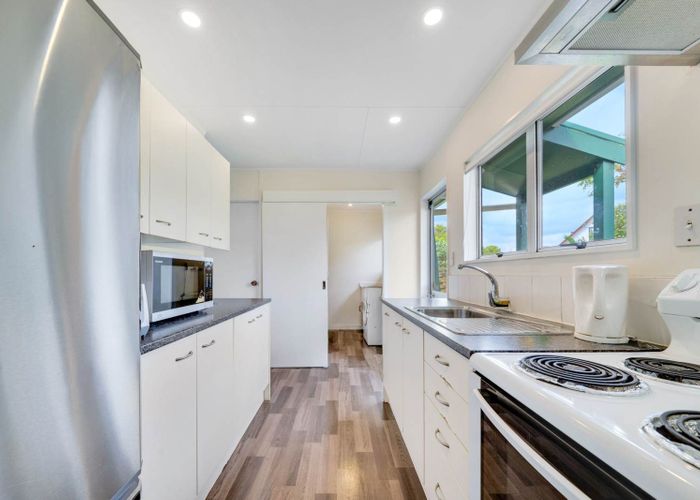 at 7  Oreti Place, Clover Park, Manukau City, Auckland