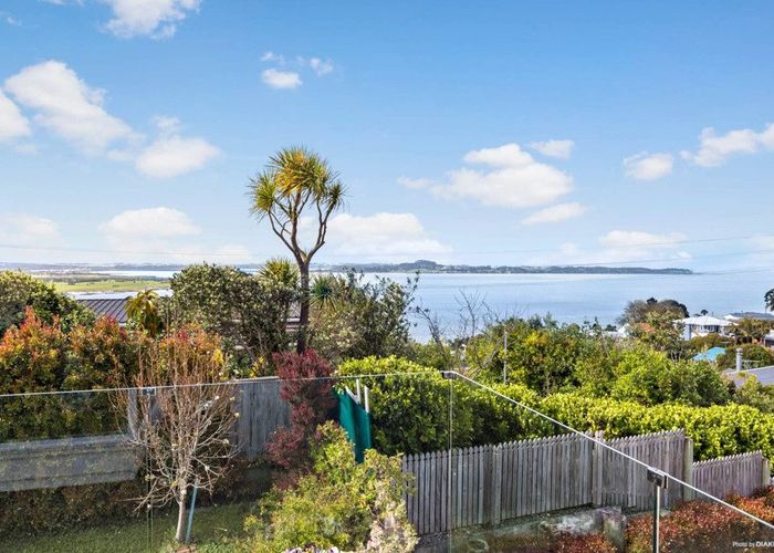  at 302B Hillsborough Road, Hillsborough, Auckland City, Auckland
