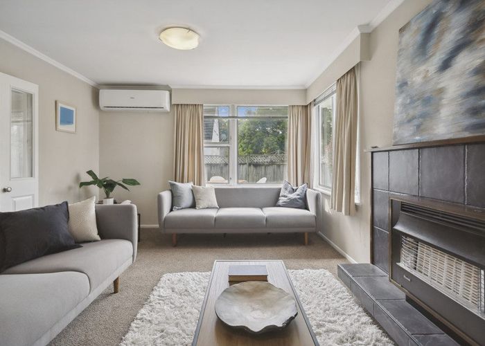  at 2B Sutherland Avenue, Silverstream, Upper Hutt
