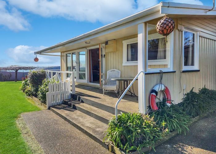  at 21 Moana Street, Riverton, Southland, Southland