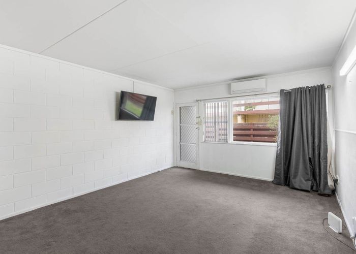  at 20/124 Kolmar Road, Papatoetoe, Auckland
