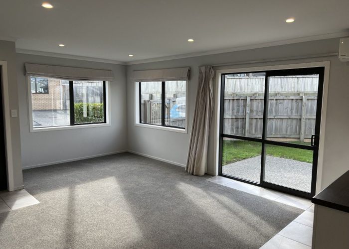  at 2/21 Onukutara Place, Huntington, Hamilton, Waikato
