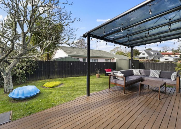  at 75 Kamara Road, Glen Eden, Waitakere City, Auckland