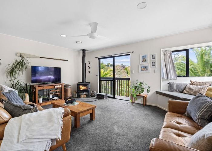  at 20 William Hadlow Place, Hatfields Beach, Rodney, Auckland