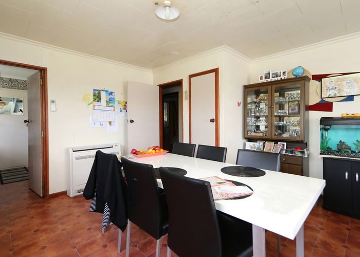 at 361 Chesney Street, Clifton, Invercargill