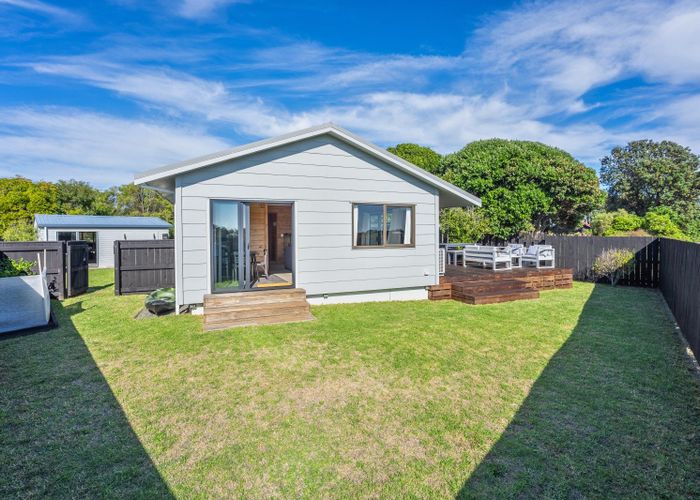  at 65 Queens Road, Waikanae Beach, Kapiti Coast, Wellington