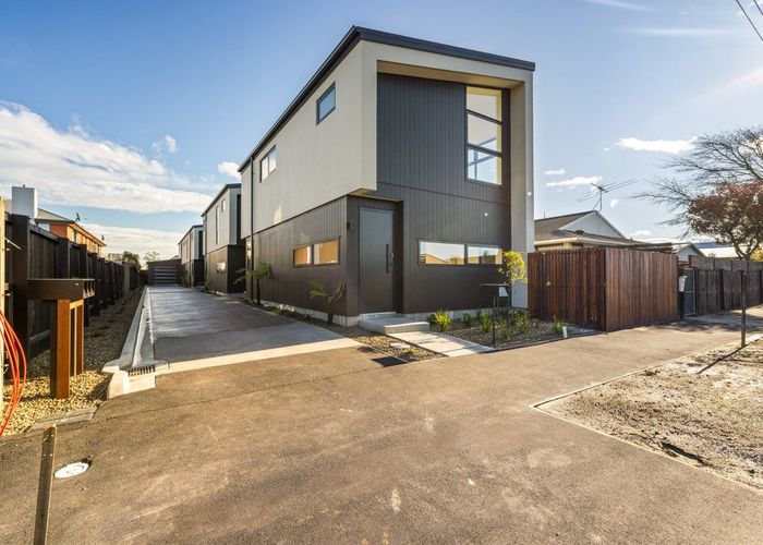  at 2/49 Geraldine Street, Edgeware, Christchurch City, Canterbury