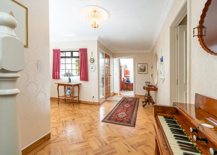  at 2 Lavinia Grove, Waikanae Beach, Kapiti Coast, Wellington