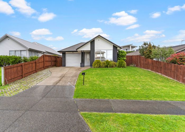  at 6 Atalanta Way, Beachlands, Manukau City, Auckland